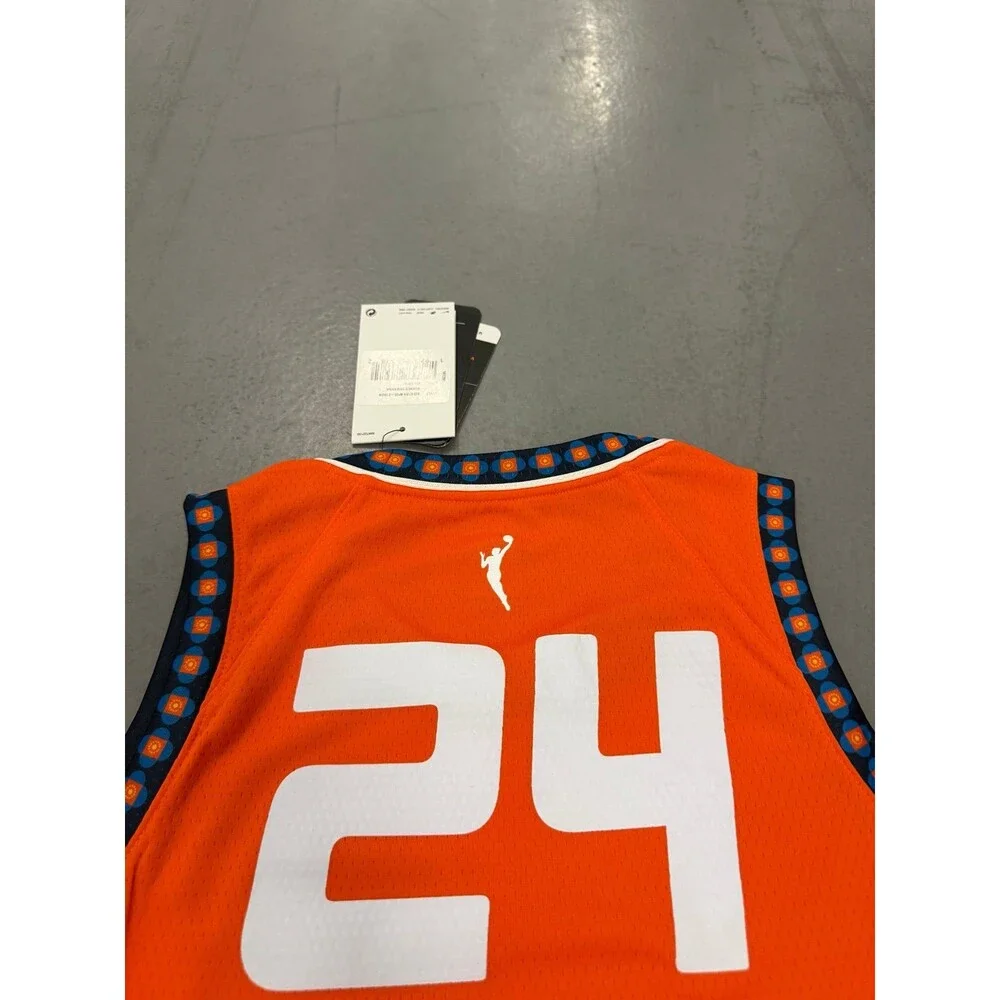 DeWanna Bonner Connecticut Sun Nike Youth NWT WNBA Jersey Size Medium